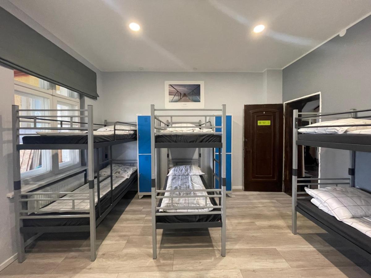 Bp Hostel גדינייה מראה חיצוני תמונה
