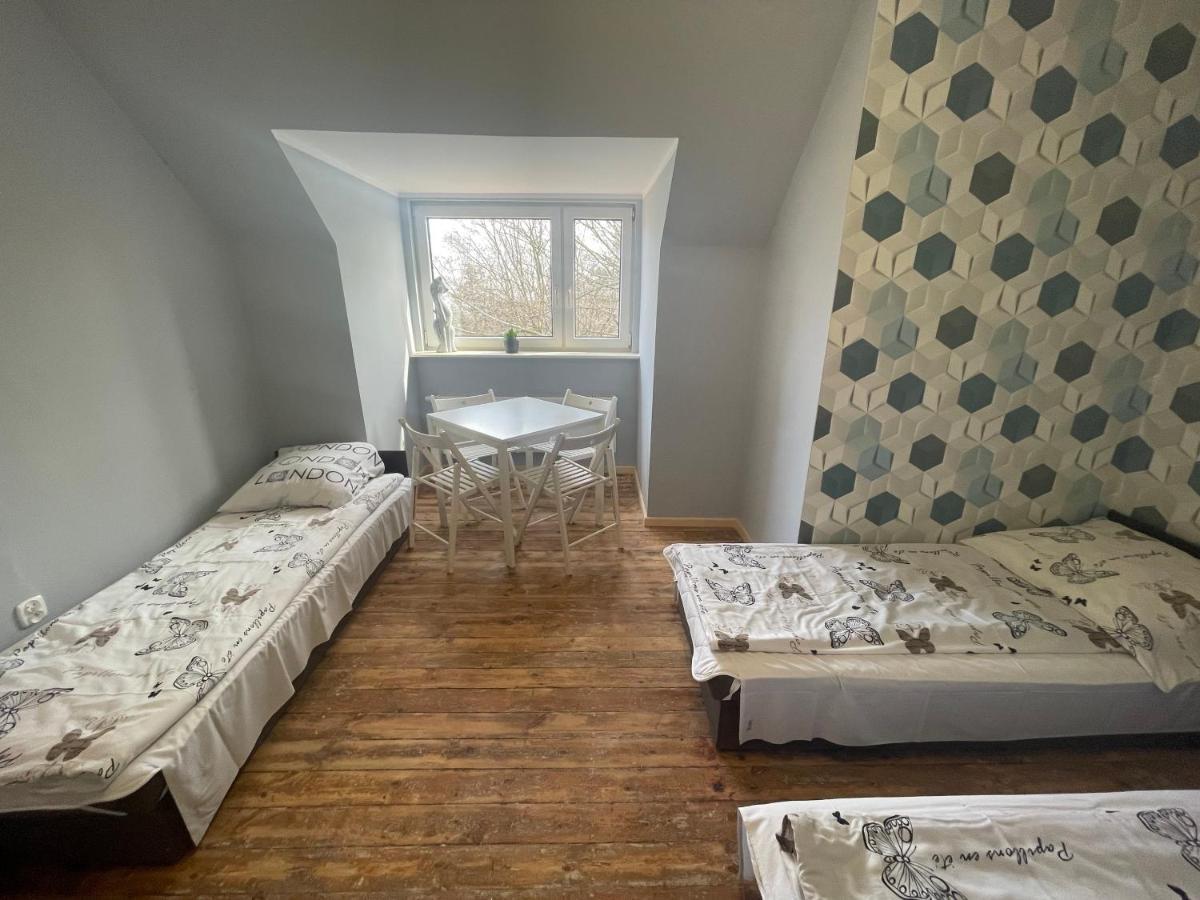 Bp Hostel גדינייה מראה חיצוני תמונה